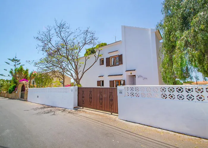 Brisa Y Mar - Plusholidays *